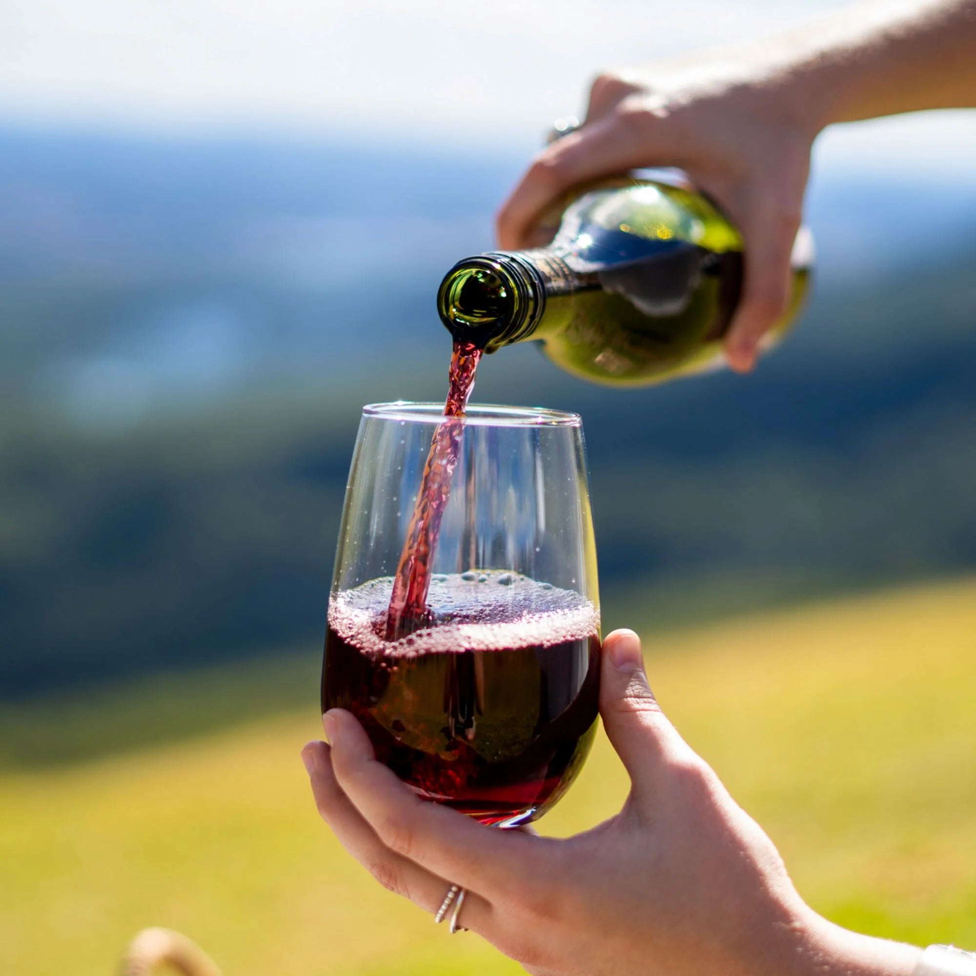 UNBREAKABLE STEMLESS WINE GLASSES 480ML